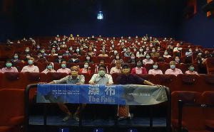 屏東之光！名導鍾孟宏、演員劉冠廷隨電影「瀑布」回鄉辦特映會