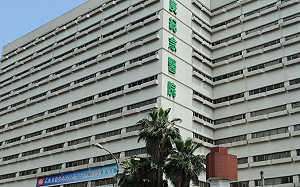 基隆小四女童拿鉛筆｢伸展手臂｣意外刺中同學眼球 開刀取自動鉛筆芯