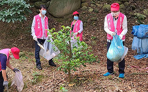 微解封！台中大坑步道再現人潮 勞工志工隊發起淨山