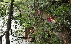 虎豹潭救援 侯友宜：今天水勢減緩 全力搜救2名學童