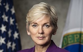 「私通中國」? 美能源部長稱不要只怪中國 議員不爽罵 : 「向中共叩頭」