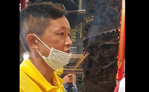 借助「神」力！台灣國為「刪Q」請示大甲媽 王獻極解讀媽祖婆「氣憤不能安眠」