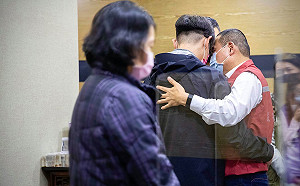 遺憾沒幫劉小妹找回另一隻鞋 侯友宜承諾送一雙新鞋