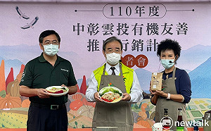 吃米別怕變胖！譚敦慈現做雞肉炊飯 鼓勵多支持有機農業