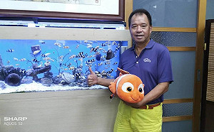 從窮小子拼到隱形冠軍  謝奇享創小丑魚吸濕排汗衫打國際盃