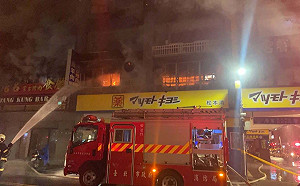台北老字號名店「唐宮蒙古烤肉」深夜火警 餐廳付之一炬...