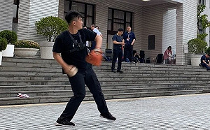 「社區台基隊」對戰「大聯盟洋基隊」陳柏惟：只差一支安打！一勝一敗平手再戰