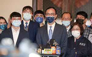 綠營再呼修選罷法 朱立倫開酸：民進黨翻桌不是新聞