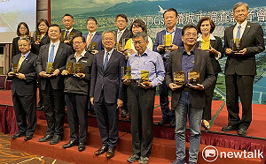 施政滿意度、防疫表現皆六都墊底 柯文哲：台灣驚奇之島啊！