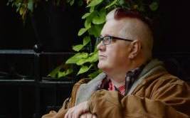 美發出首本X性別護照 變性退伍軍人纏訟6年勝利