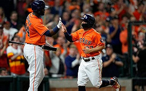 阿土伯開轟!太空人世界大賽偷回1勝