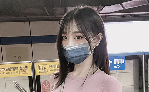 換臉事件事隔半個月 網紅青青現身警局：我必須站出來