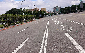 國民黨夜宿凱道一夜後「走光圖」曝 遭酸：連睡覺都睡不好