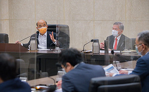 「維持水電油氣價格穩定」 行政院宣布電價至明年三月底前都不調漲