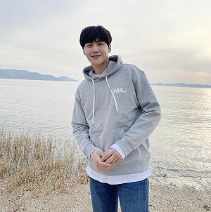 是前女友自己提墮胎的！D社曝光「對話紀錄」金宣虎：我會負責的