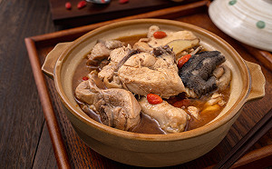 麻油雞別馬上起鍋！多一步驟更入味