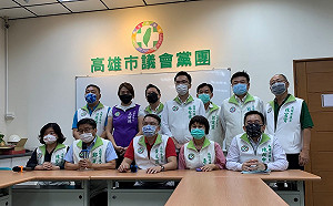 拒總預算付委 高市民進黨團批藍藉城中城案懲罰民生建設