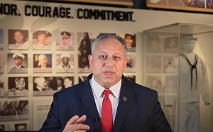 （影）再次警告！美海軍部長：中國企圖接管台灣 嚴重威脅全球經濟安全