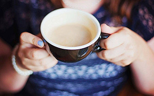 早餐店做錯飲料！常客下場卻多付50