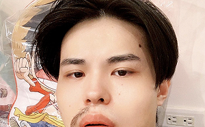 YT點閱率下滑 聖結石飛捷克「錢哪來的？」網揭兩大關鍵