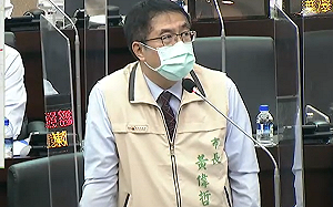 謝龍介爆台南市長選舉「最新版本」黃偉哲:不知消息何來