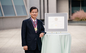 讀者投書》由再審之限制談人性尊嚴