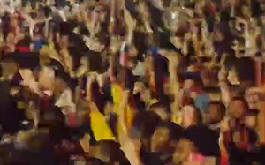 觀眾傷亡後繼續表演37分鐘? 釀8死百人受傷 受害者怒告美饒舌歌手