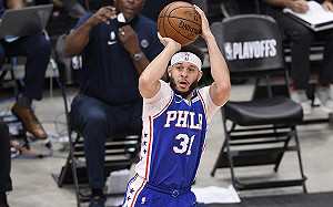 Curry因傷缺陣　76人5主力無法出賽