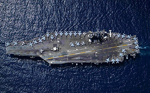 甲板上有多少飛機?美國防部「秀肌肉」 卡爾文森戰力驚人