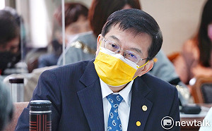 防疫旅館查詢平台2.0上線！王國材：可查12/25至明年1/31空房