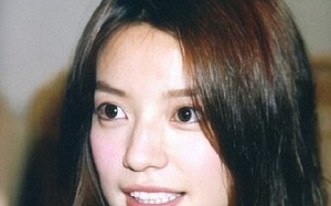 雙11驚見趙薇宣傳照!消失2個月首亮相  網驚呼:回宮了?