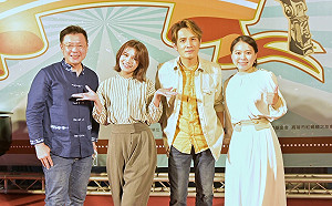 樂活列車進美濃 趙天麟攜手李庭慧秀才藝與民同樂