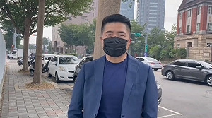 (影)中二補選》顏寬恒回應「住七期」 周玉蔻追擊「説謊套招没套好」