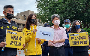 被酸集體智商13歲 時力向張景森下戰帖邀辯論