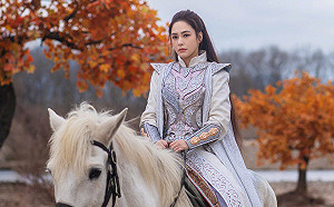 阿嬌扮「美艷妲己」挨批身形臃腫!中國網友狠酸:像楊貴妃