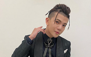 孫生超商捐款金額超霸氣！下秒出現失誤 網急阻止：是發票投入孔