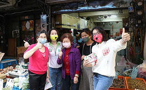 顏蔚慈、戴瑋姍雙姝合體宣講公投 喊話馬朱別再犧牲新北