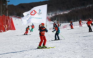 假雪威脅運動員安全！ CNN : 北京冬奧用 250 萬立方公尺人造雪