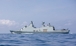 丹麥海軍西非幾內亞灣護航 擊斃4海盜+俘虜4人