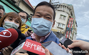 鍾小平強佔看板宣傳罷昶後 再被爆利用智能不足妹妹簽連署