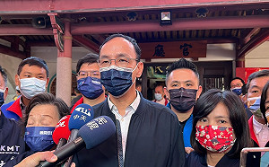 詹宏志辭國策顧問 朱立倫批：蔡總統快脫下「網軍魔戒」