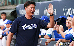 豪華教練團?富邦人事案最快今公布