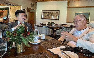 藍營口譯哥抵華府前向袁健生取經5小時 還獲贈「武林祕訣」