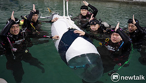 成大打造全台首艘人力潛艇完工 明年赴英比賽為國爭光