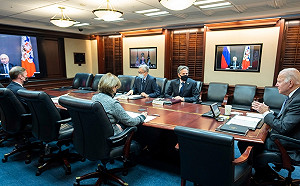 烏克蘭情勢危急 拜登看著普丁眼睛警告 : 「2014年沒有做的事 我們現在做」