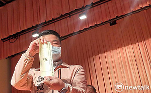 中二補選》顏寬恒抽中5號  順口溜「5您來相挺、寬恒一定贏」