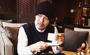 舔共？粉絲票選最不可能的行為  黃明志：下次就做給你看