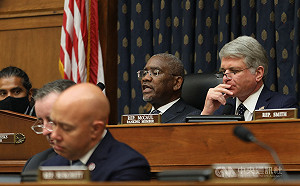 力挺台灣 美眾院外委會主席計劃明年1月率團訪台