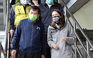 台鐵汐科站年飆1613萬旅運人次！王國材要求改善出口、拓寬人行道