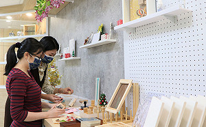 新北市圖蘆洲集賢分館「手創空間」邀大家「藝」起玩聖誕手作